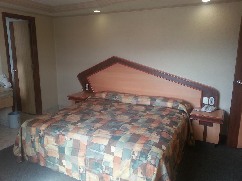 Hotel Los Reyes La Paz Номер фото